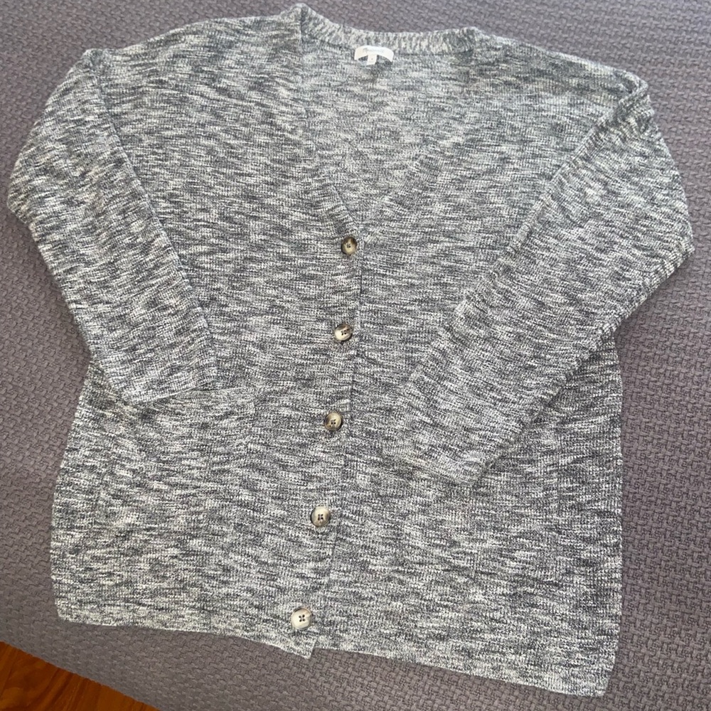 🖤Madewell - 5 button cardigan Cardigan with front pockets